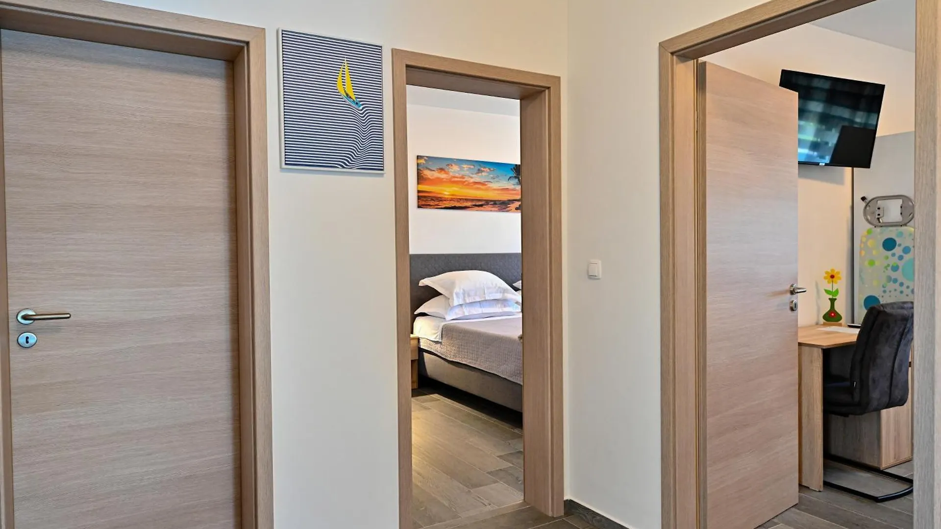 Ferienhaus Holiday House Sara With Heated Pool Privlaka  Kroatien